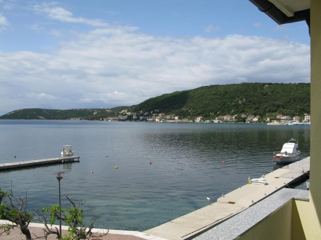 Apartments By The Sea Supetarska Draga - Donja, Rab - 11769 Buitenkant foto