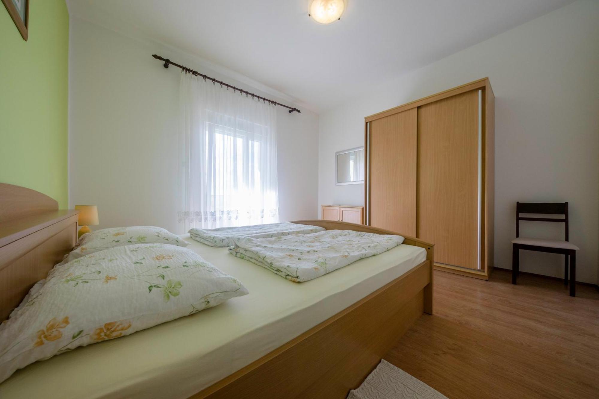 Apartments By The Sea Supetarska Draga - Donja, Rab - 11769 Kamer foto